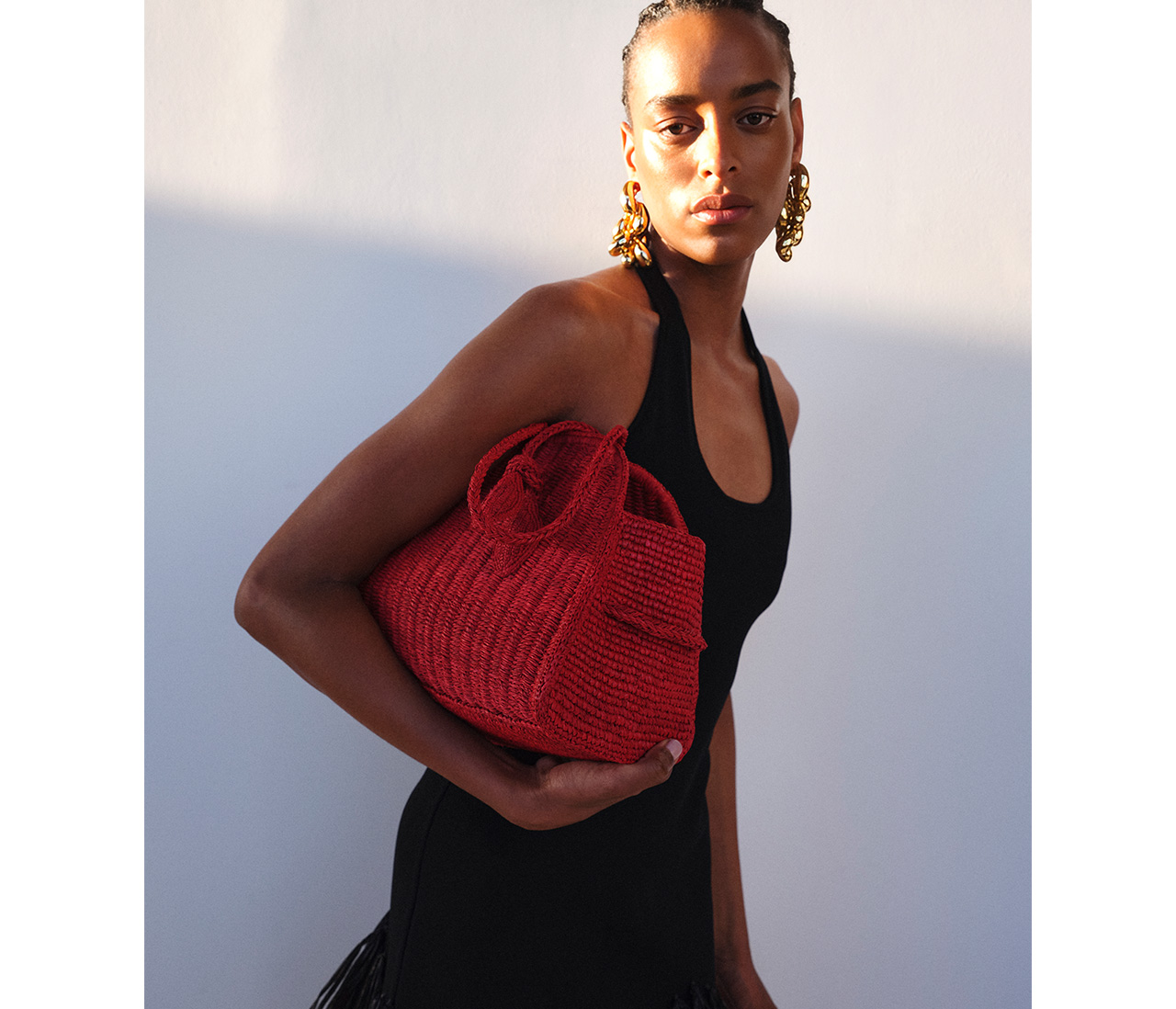 Round-the-clock raffia